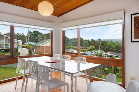 17 Dulling Street - Beach House - Tourism Cairns 3