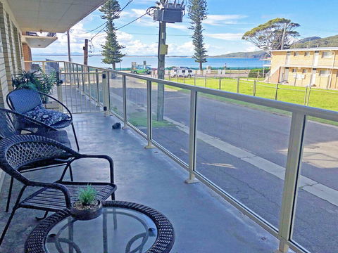 2 'Shoal Court', 7 Lillian Street - Fabulous Location With Water Views - Tourism Cairns 0