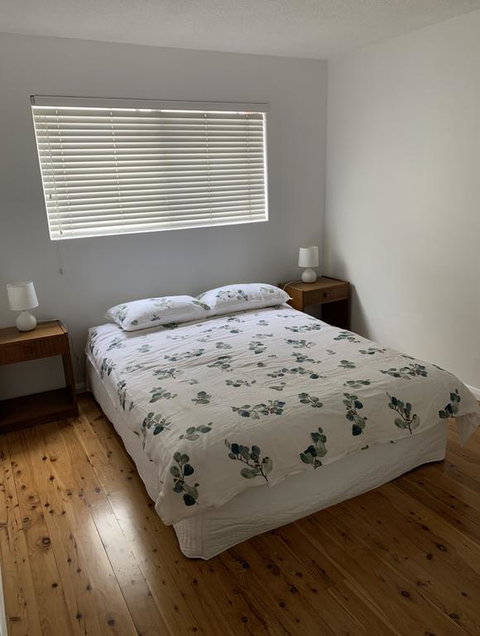 2 Bed Bar Beach Apartment - Stroll To Beach & Cafes, Supermarket Apartment 6 - Tourism Cairns 3