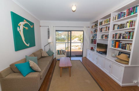 20 Lady Bay Road - Tourism Cairns 0