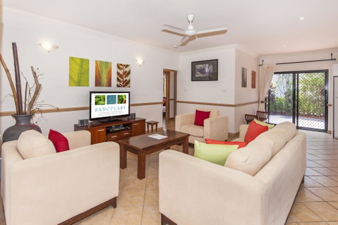 22 On Nautilus - Tourism Cairns 3