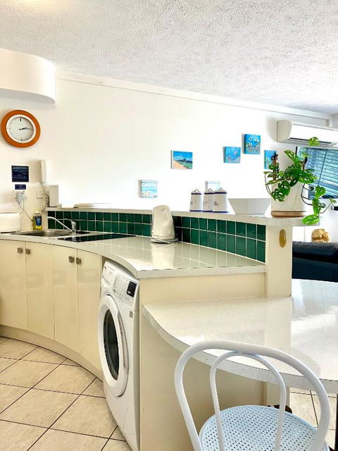 Cairns Esplanade Apartment - Tourism Cairns 3