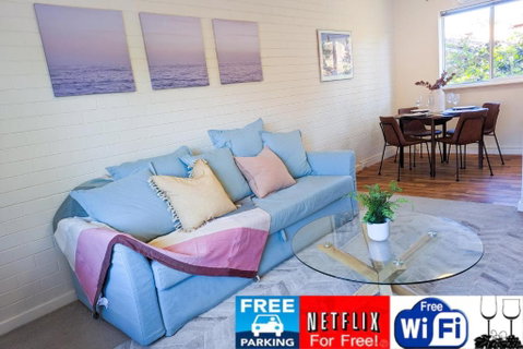 Crawley Cosy Urban Retreat Close To CBD UWA Free Park Netflix - Tourism Cairns 0