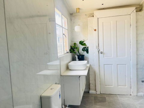 D133 St Alban Station Stay - Tourism Cairns 1