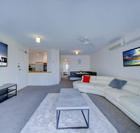 2BR Aloha Lane Main Beach Apartment - Tourism Cairns
