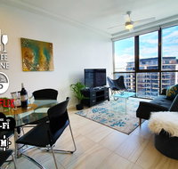 2BR Food  Drink Hub  Gym Pool Views Roof Terrace - Tourism Cairns
