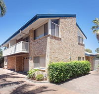3 'Ambleside' 9 Shoal Bay Avenue - air con WIFI and close to the water and Shoal Bay shops - Tourism Cairns