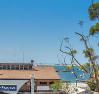 303 'The Shoal' 4-8 Bullecourt Street - Air Conditioning WIFI Netflix Views Linen  Lift - Tourism Cairns
