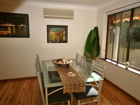 41 Leonard Avenue- Pet Friendly, Boat Parking & Aircon - Tourism Cairns 2