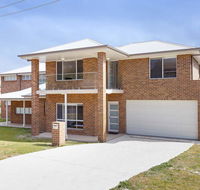 5B BENT STREET - LARGE HOUSE WITH DUCTED AIR CON WIFI  FOXTEL - Tourism Cairns