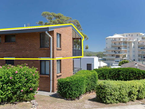 6 'Bahia', 47 Ronald Avenue - Fantastic Location With Filtered Water Views - Tourism Cairns 0