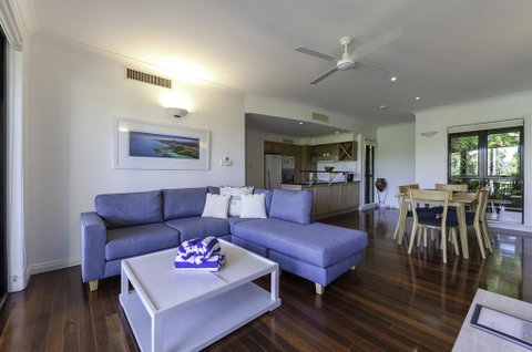 6 The Point Apartments - Tourism Cairns 2
