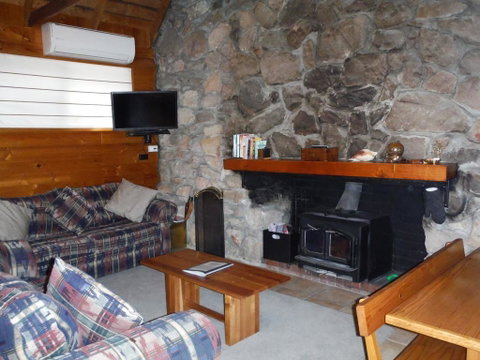81 On Freycinet - Tourism Cairns 2