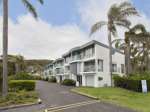 9 Cirrus @ Fingal Bay - Tourism Cairns 0