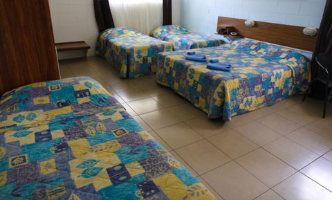 A & A Motel - Tourism Cairns 1