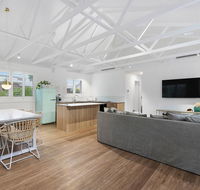 A PERFECT STAY - Sunset Beach - Summer Breeze - Tourism Cairns
