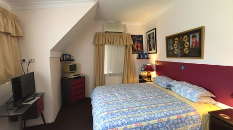 Aarn House B&B Airport Accommodation - Tourism Cairns 0