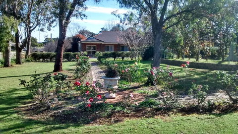 Aberdeen Motel - Tourism Cairns 0
