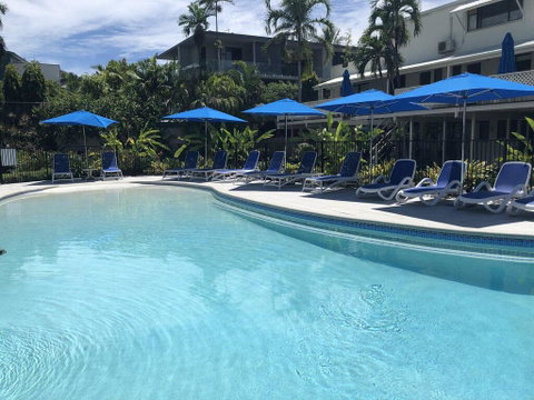 Absolute Beachfront - Tourism Cairns 0