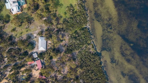 Acacia Lakehouse - The Lake At Your Doorstep - Tourism Cairns 1