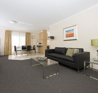 Accommodate Canberra - Kingston Court - Tourism Cairns