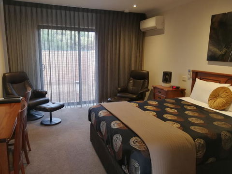 Addison Motor Inn - Tourism Cairns 2