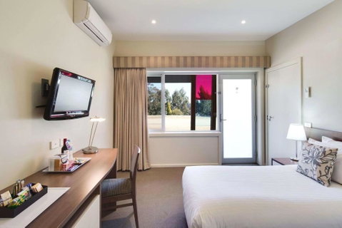 Drouin Motel - Tourism Cairns 3