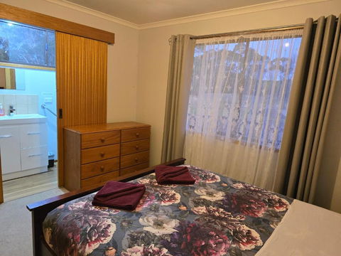 Double Room Farm Stay - Tourism Cairns 1