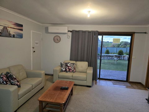 Double Room Farm Stay - Tourism Cairns 3