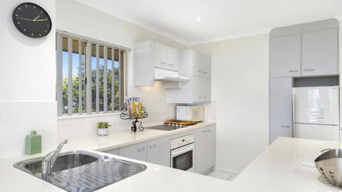 Fabulous Ocean Views - Tourism Cairns 1