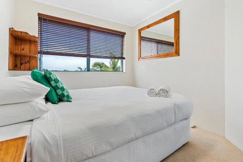 Fairseas Golden Beach - Tourism Cairns 3