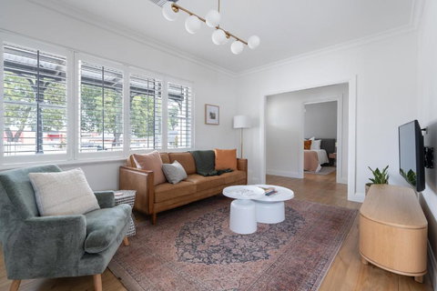 Field Street Cottages - 2 Bedroom House - Centrally Located Luxury - Tourism Cairns 1