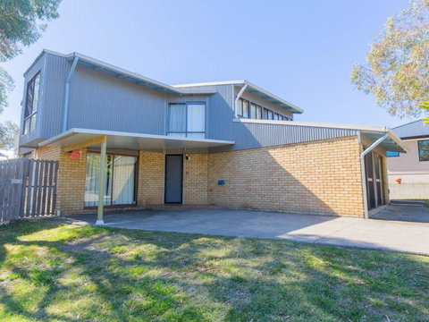 Fingal Snow Vinces Place 108 Gippsland Street - Tourism Cairns 0