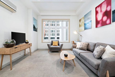 Flinders Escape - Explore The Best Of Melbourne - Tourism Cairns 0