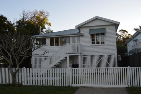 Flinders Seaside Cottage - Tourism Cairns 1