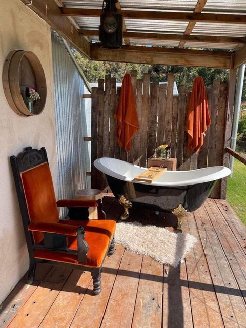 Galway Cottage - Tourism Cairns 2