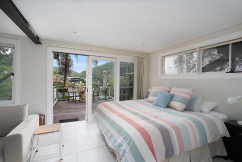 Gull Cottage By Beach Stays - Tourism Cairns 3