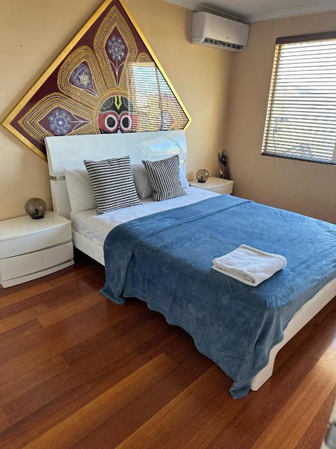 Home Away From Home In Northern Suburb Of Perth - Tourism Cairns 0