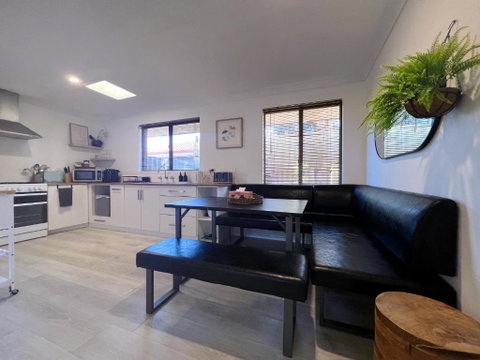 Humble & Homely - Tourism Cairns 1