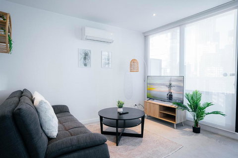 Iconic Southbank CityRd Apartment Next To Crown Casino - Tourism Cairns 1