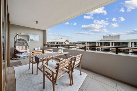 Impeccable 1-Bed With Alfresco Dining In Barton - Tourism Cairns 1