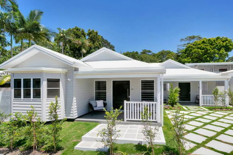 Industrial Luxe Villa - Boutique 1 Bedroom Luxury Villa - Tourism Cairns 0