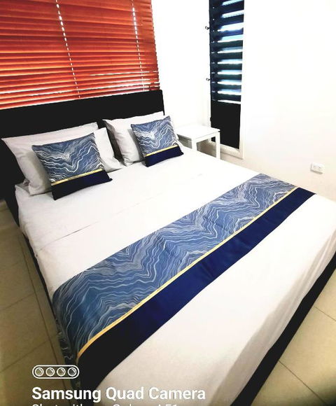 ISLAND ROOM On Magnetic Island - Tourism Cairns 0