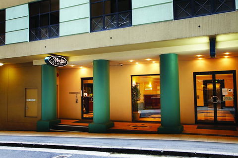 Adina Serviced Apartments Sydney Martin Place - Tourism Cairns 0