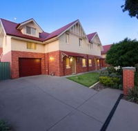 Albury Suites - Schubach Street - Tourism Cairns