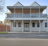 Albury Suites - Waterstreet - Tourism Cairns