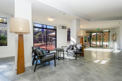 Alpha Hotel Canberra - Tourism Cairns 3