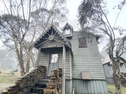 Alpine Retreat - Tourism Cairns 0