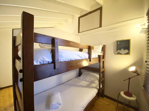 Alpine Retreat - Tourism Cairns 2