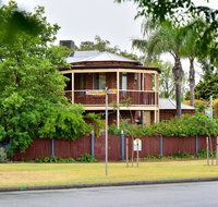 Anchorage Guest House and Self-contained Accommodation - Tourism Cairns